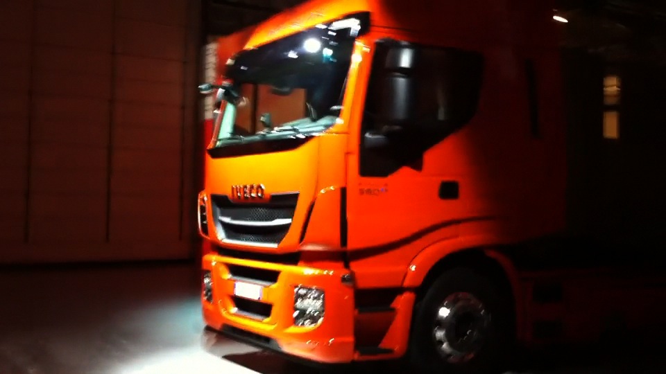 Iveco HI Way Stralis - Bredbånd.m4v